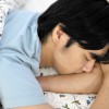 【不眠に悩む男性へ】睡眠の質に影響を与えるパジャマのNG集