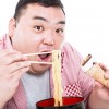 食事とストレスの関係|やけ食いはストレス発散になるの？